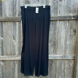 NWT J. Jill Black Full Leg Pants with Pockets. Large
